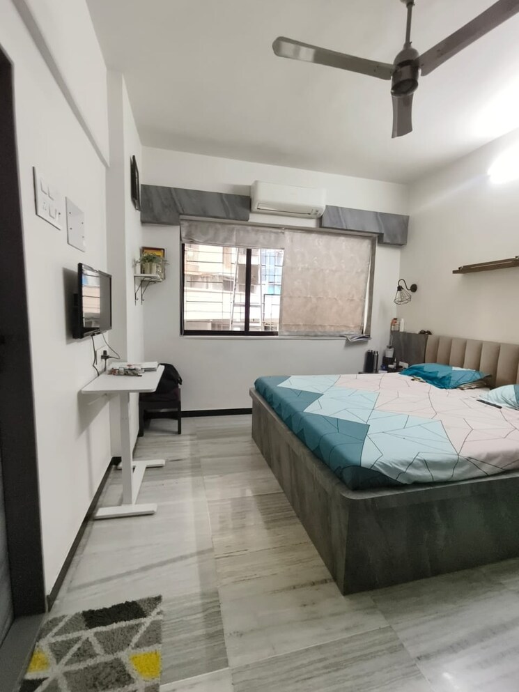 Kitchen, ic colony 2 Bedroom 684 Sq.Ft. Apartment In Ic Colony Mumbai 9461413