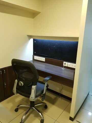 Furnished Amenities in  Office Space at Satra Plaza, Vashi Sector 19d – for Rent