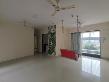 Room in 3 BHK Apartment at Avirahi Homes, Borivali West – for Sale