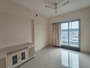 Room in 3 BHK Apartment at Avirahi Homes, Borivali West – for Sale