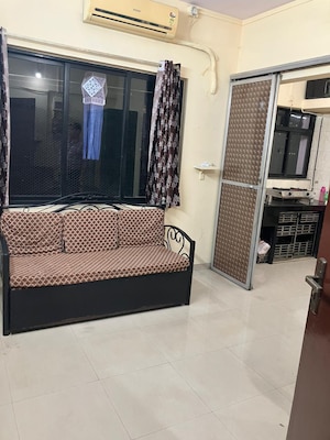 1 BHK Apartment For Rent in Ramgiri Heights, Dadar West