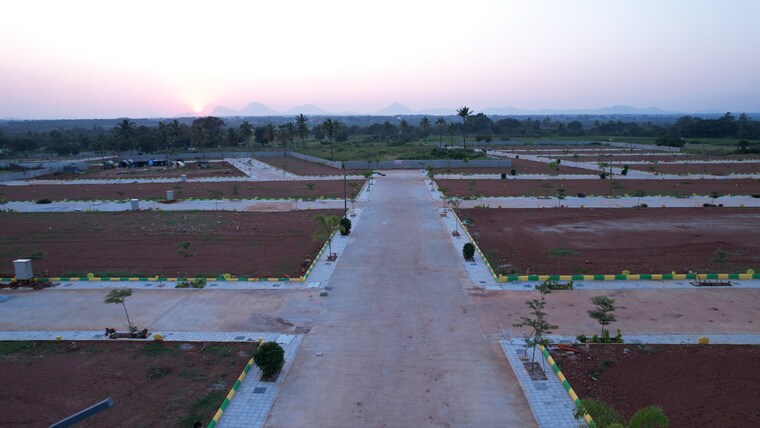 undefined, chikkaballapur  1200 Sq.Ft. Plot In Chikkaballapur Bangalore 9461438