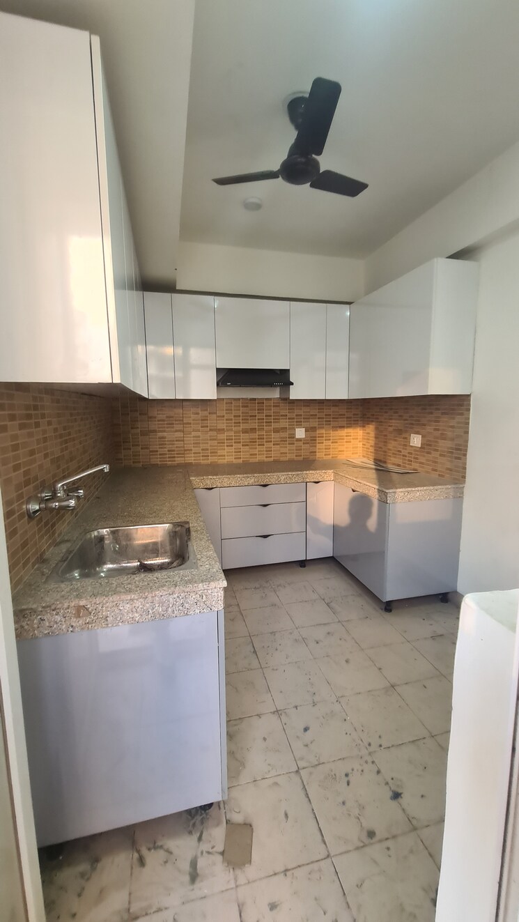 Kitchen, 3c-orris-greenopolis 3 Bedroom 1910 Sq.Ft. Apartment In Sector 89 Gurgaon 9461448