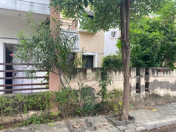 2 BHK Villa – Exterior View View at Shela - for Rent