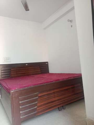Bedroom in 1 BHK Builder Floor at Saket – for Rent