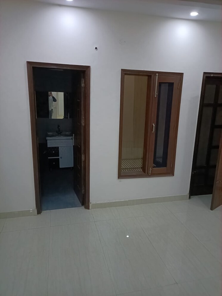 Room, prabhat-enclave-ghazipur 3 Bedroom 1400 Sq.Ft. Apartment In Ghazipur Zirakpur 9461465