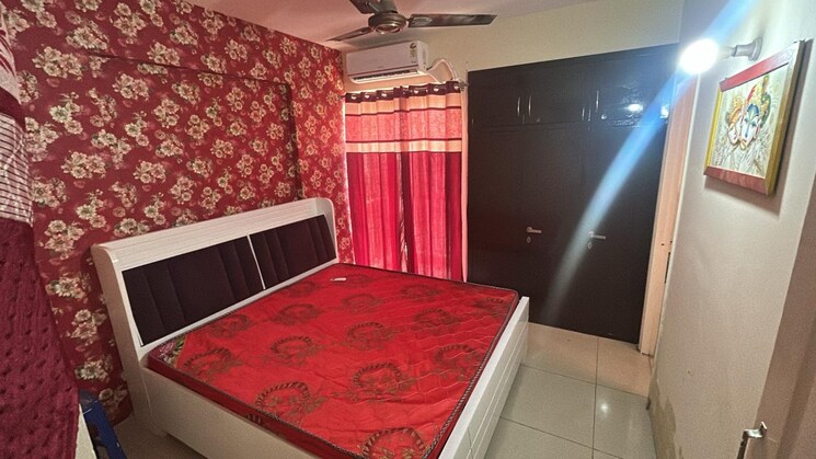 Bedroom, wave-dream-homes 2 Bedroom 808 Sq.Ft. Apartment In Wave City Ghaziabad 9461499