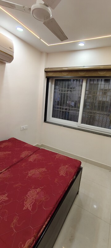 Bedroom in 1 BHK Apartment at Golf Links – for Rent