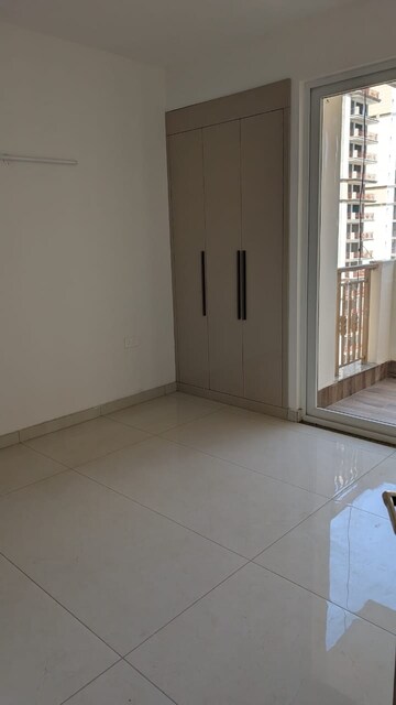 3 BHK Apartment For Sale in Aerocity