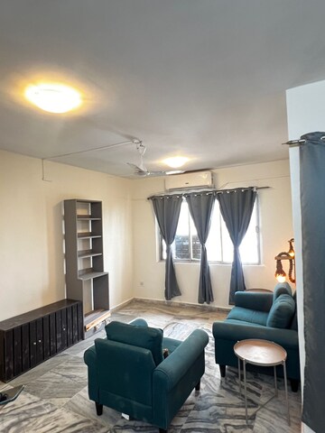 2 BHK Apartment For Rent in Andheri West