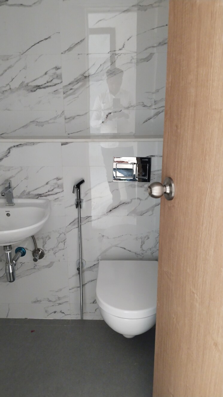 Bathroom, lodha-codename-premier 2 Bedroom 572 Sq.Ft. Apartment In Dombivli East Thane 9461606