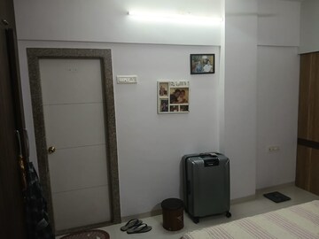 Room in 2 BHK Apartment at Rag Megh Malhar, Goregaon East – for Rent