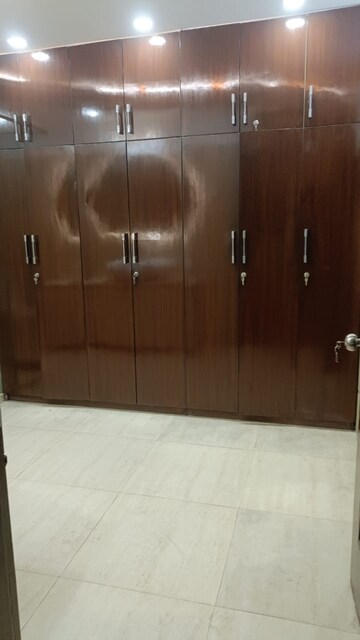 Room in 4 BHK Independent House at Rama Krishna Puram – for Sale