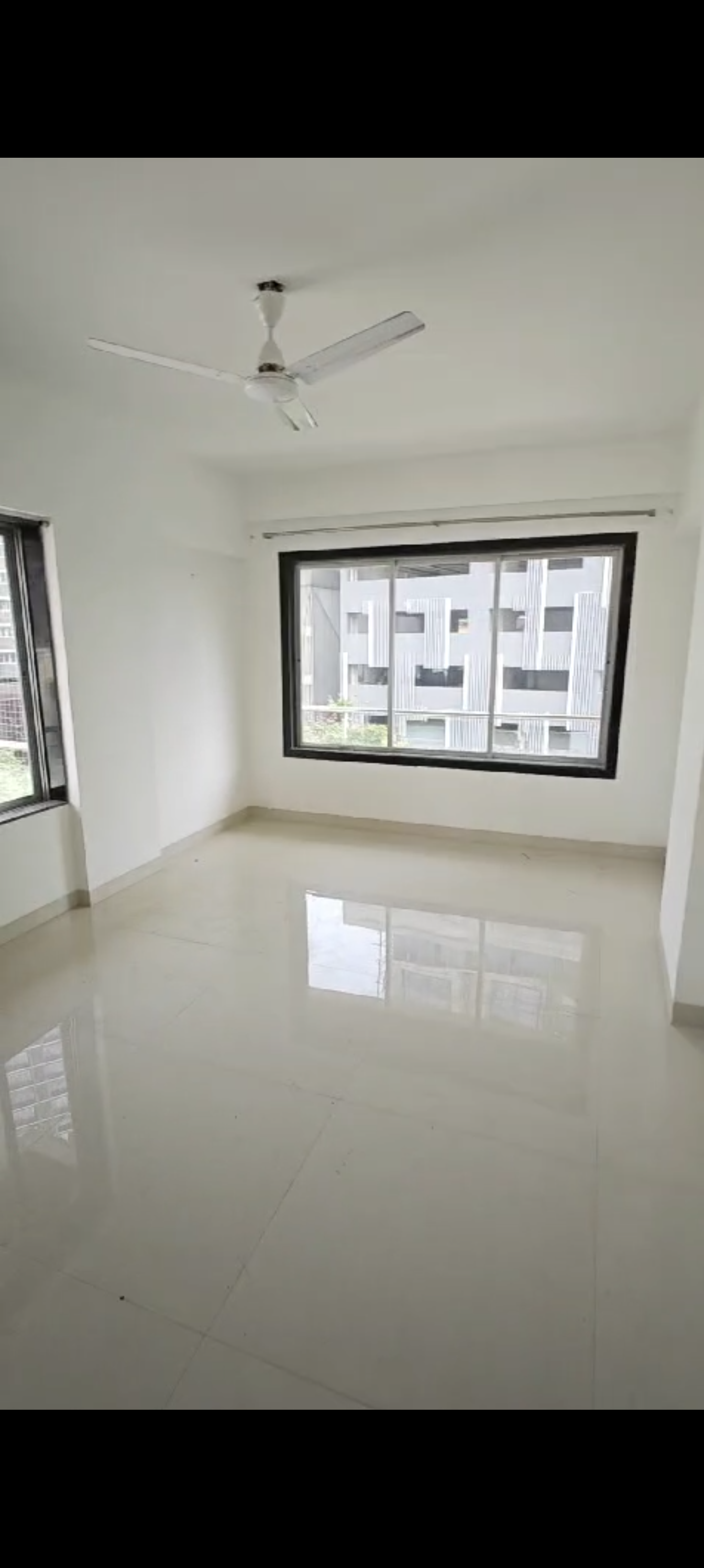 2 BHK 650 Sq.Ft. Apartment in Prerna CHS Worli