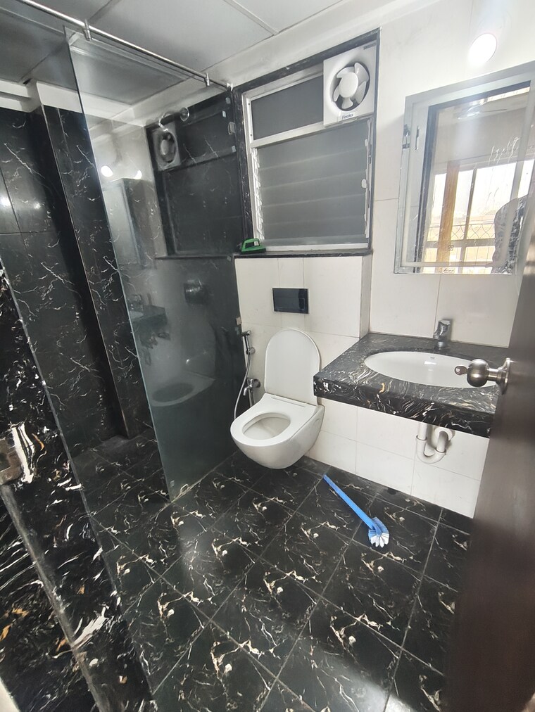 Bathroom, gera-world-of-joy 3 Bedroom 950 Sq.Ft. Apartment In Kharadi Pune 9461645