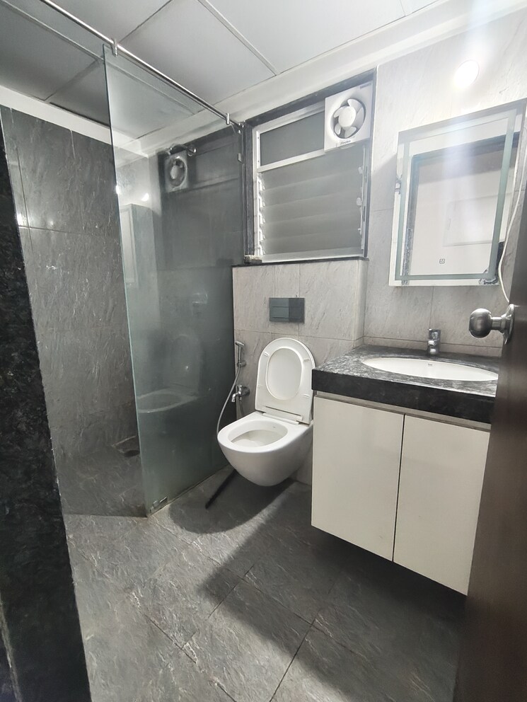Bathroom, gera-world-of-joy 3 Bedroom 950 Sq.Ft. Apartment In Kharadi Pune 9461645