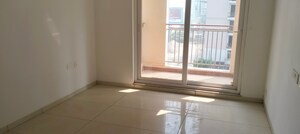 Room in 4 BHK Apartment at Rishita Manhattan, Gomti Nagar – for Sale