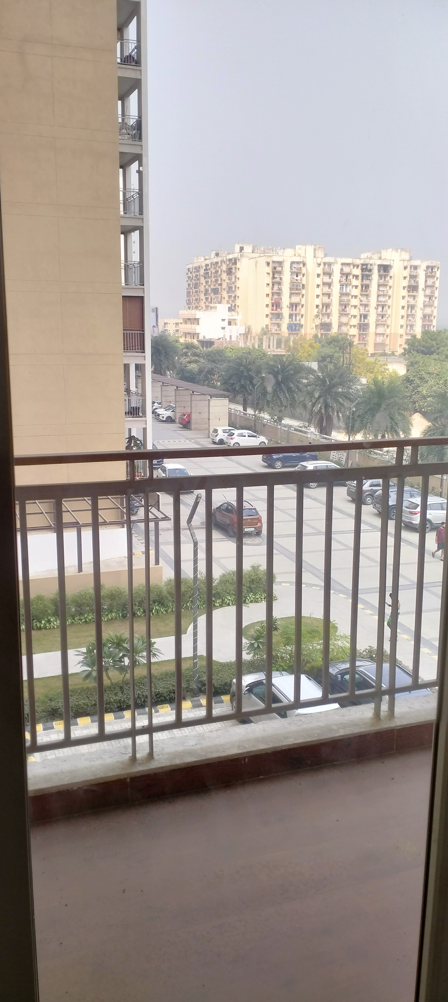 4 BHK + Servant Room Apartment For Sale in Rishita Manhattan