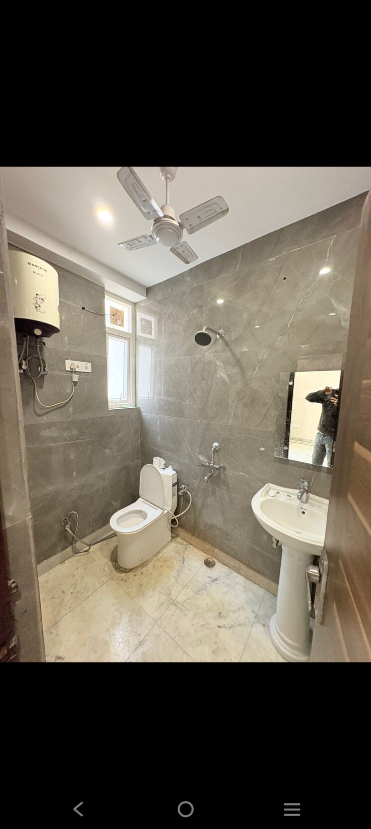 Bathroom, saket 2 Bedroom 950 Sq.Ft. Builder Floor In Saket Delhi 9461644