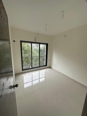 Room in 2 BHK Apartment at Andheri East – for Rent