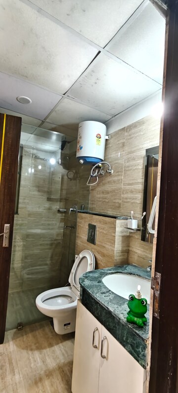 Bathroom in 3 BHK Apartment at BPTP Discovery Park, Sector 80 – for Rent