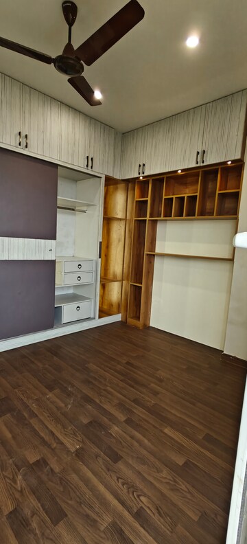 Kitchen in 3 BHK Apartment at BPTP Discovery Park, Sector 80 – for Rent