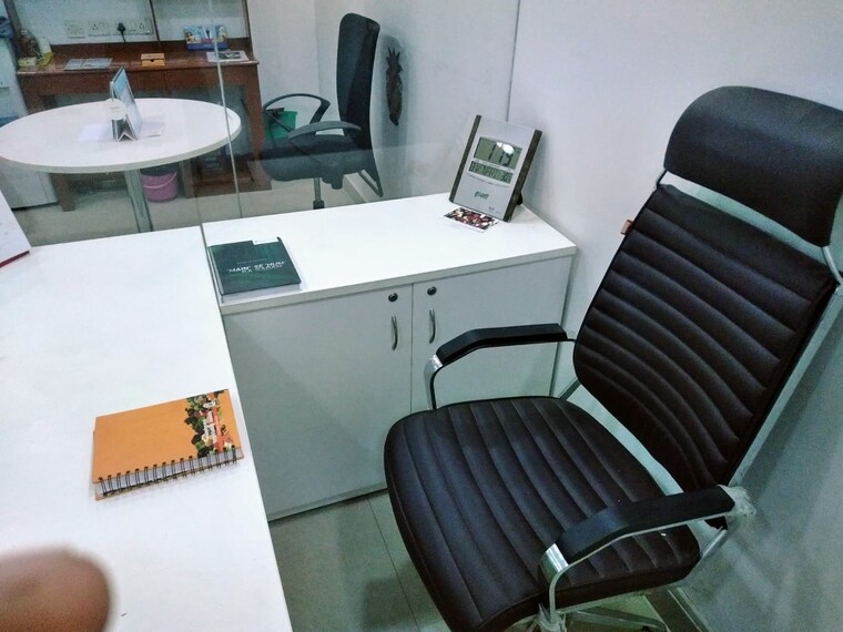 Team Area, ild-trade-centre Commercial Office Space 560 Sq.Ft. In Sector 47 Gurgaon 9461719
