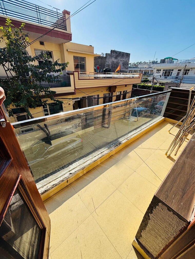 Balcony, ms-enclave-zirakpur 3 Bedroom 680 Sq.Ft. Penthouse In Dhakoli Zirakpur 9461841