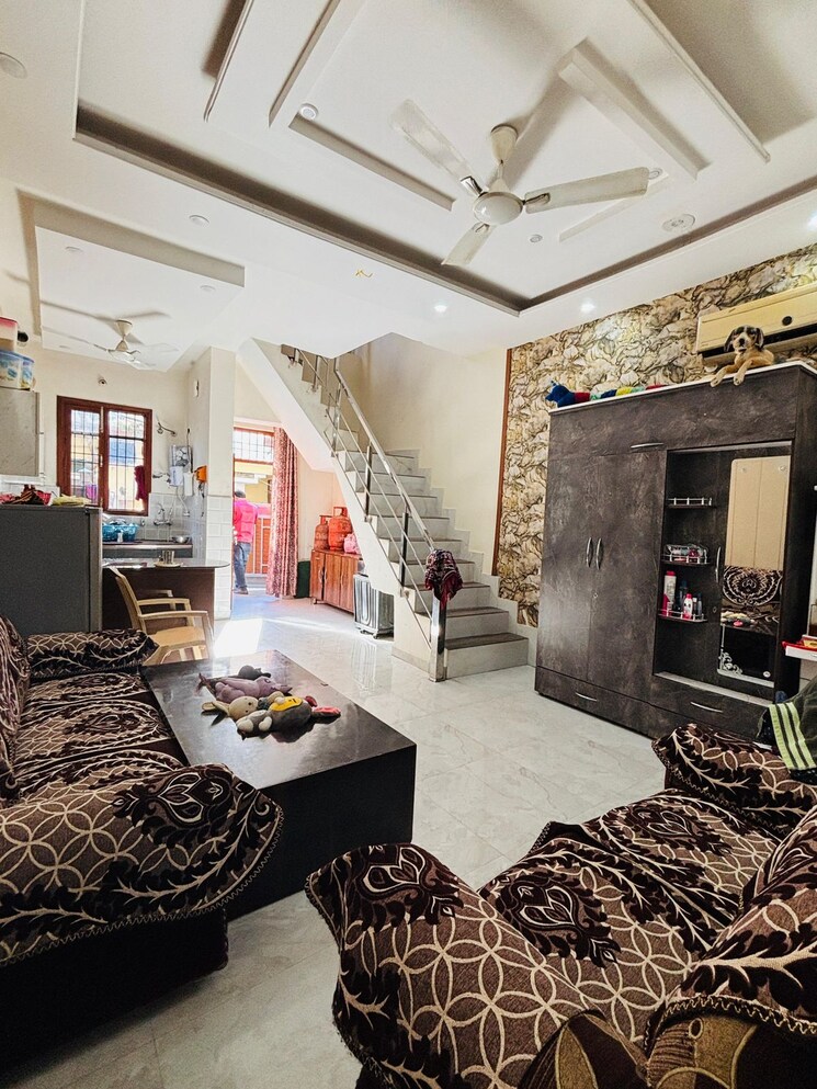 Living Room, ms-enclave-zirakpur 3 Bedroom 680 Sq.Ft. Penthouse In Dhakoli Zirakpur 9461841