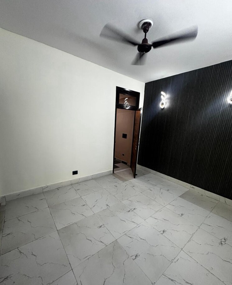 Room, city-group-housing-society 4 Bedroom 2700 Sq.Ft. Builder Floor In Sector 55 Gurgaon 9461816