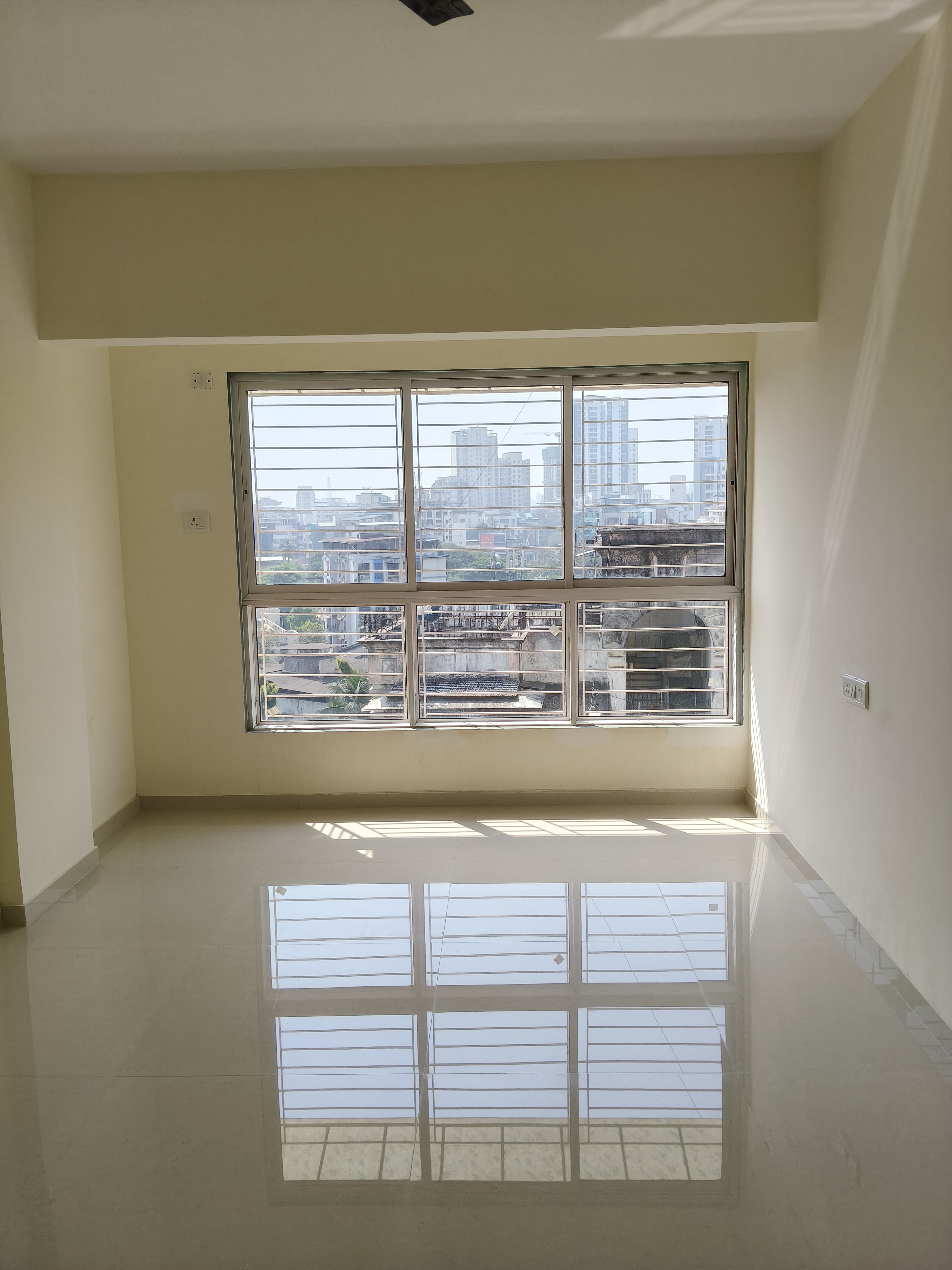 2 BHK + Extra Room Apartment For Rent in Mohan Mahal