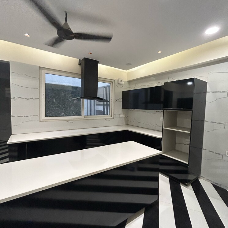 Kitchen, sector 23 5 Bedroom 4500 Sq.Ft. Builder Floor In Sector 23 Gurgaon 9461892