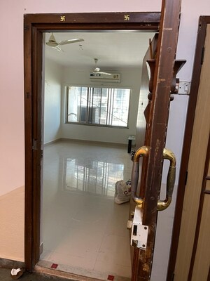 Staircase in 3.5 BHK Apartment at Serenity Complex, Andheri West – for Sale
