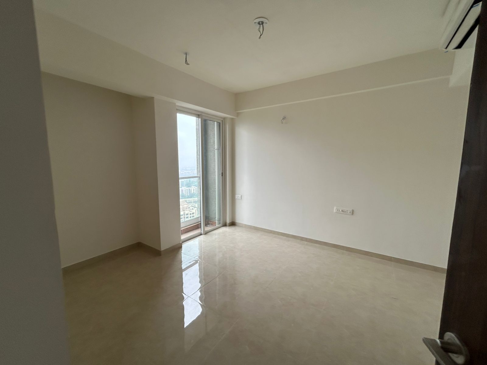 2 BHK + Pooja Room Apartment For Rent in Soham Tropical Lagoon