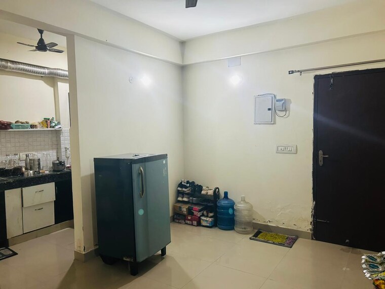 Living Room, devika-skypers 2 Bedroom 800 Sq.Ft. Apartment In Raj Nagar Extension Ghaziabad 9461919