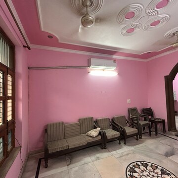 Bathroom in 3 BHK Villa at Sector 21 – for Rent