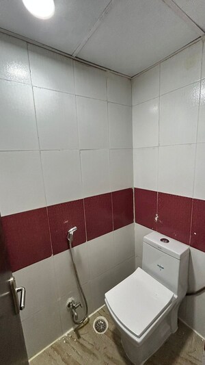 Furnished Amenities in 3 BHK Apartment at Nilaya Greens, Raj Nagar Extension – for Rent