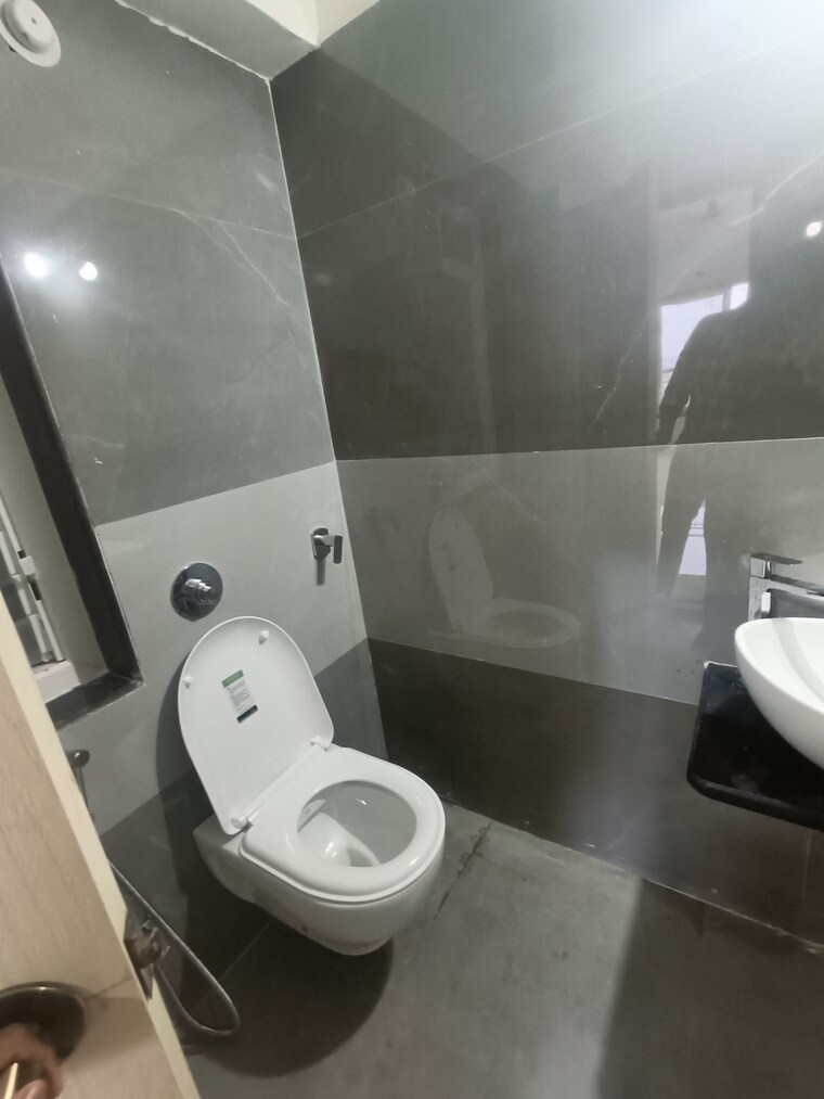 Bathroom, mhada-24-lig-apartments 2 Bedroom 789 Sq.Ft. Apartment In Goregaon West Mumbai 9461937