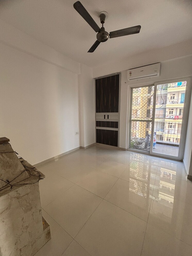 Room, ajnara-daffodil 3.5 Bedroom 1725 Sq.Ft. Apartment In Sector 137 Noida 9461948