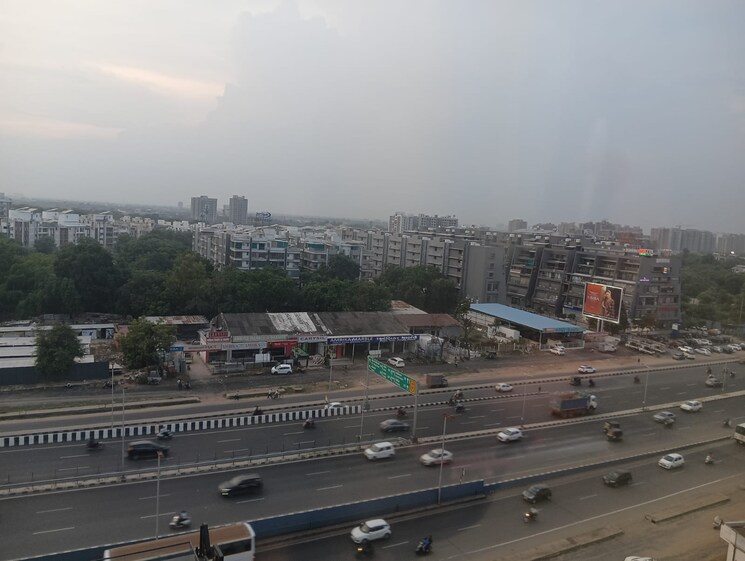 Exterior View, avirat-silver-radiance-4 Commercial Office Space 885 Sq.Ft. In Gota Ahmedabad 9461990