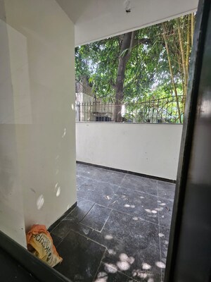 Balcony in 5 BHK Independent House at Sushant Lok I – for Rent