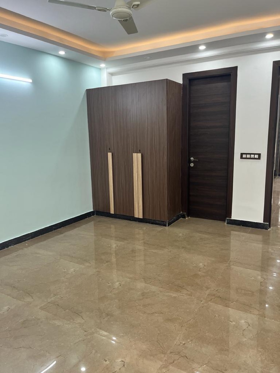 3.5 BHK Builder Floor For Rent in Sector 43