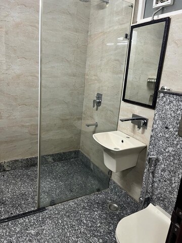 Bathroom in 3.5 BHK Builder Floor at Sector 43 – for Rent
