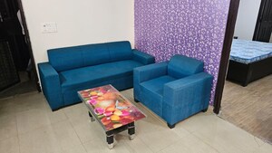 Bedroom in Studio Apartment at Amrapali Princely Estate, Sector 76 – for Rent