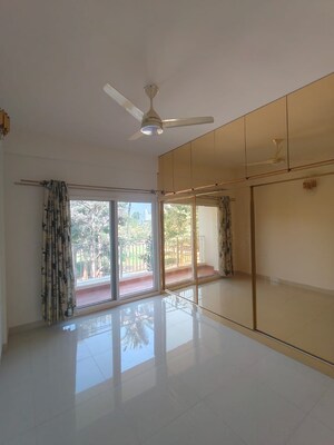 Room in 3 BHK Apartment at Ozone Urbana Belvedere, Devanahalli – for Rent