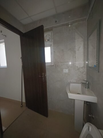 Bathroom in 2.5 BHK Apartment at Gulshan Bellina, Sector 16 Greater Noida – for Sale