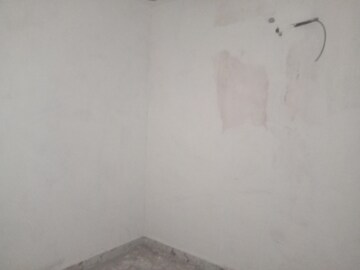 Room in 2 BHK Independent House at Dwarka Mor – for Sale