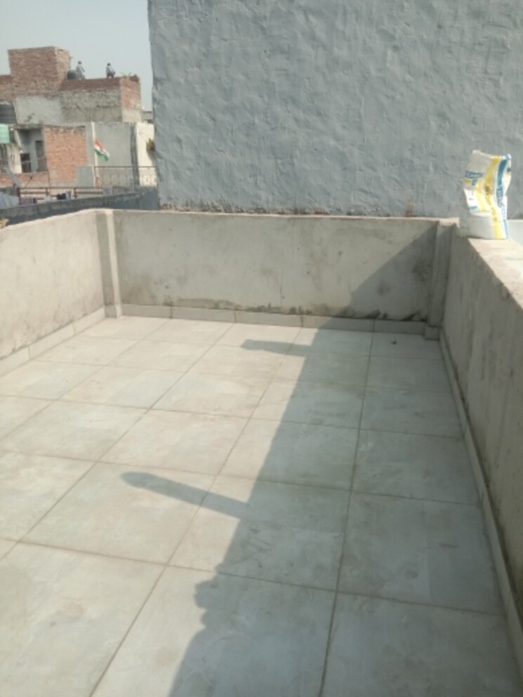 Balcony, dwarka mor 2 Bedroom 648 Sq.Ft. Independent House In Dwarka Mor Delhi 9462109