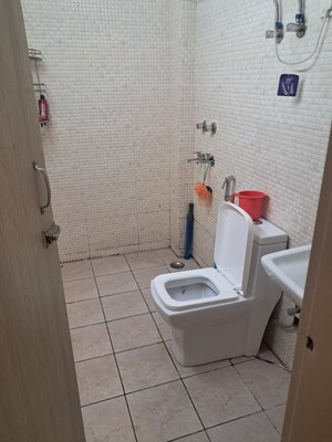 Bathroom in 3 BHK Builder Floor at Sector 27 – for Rent