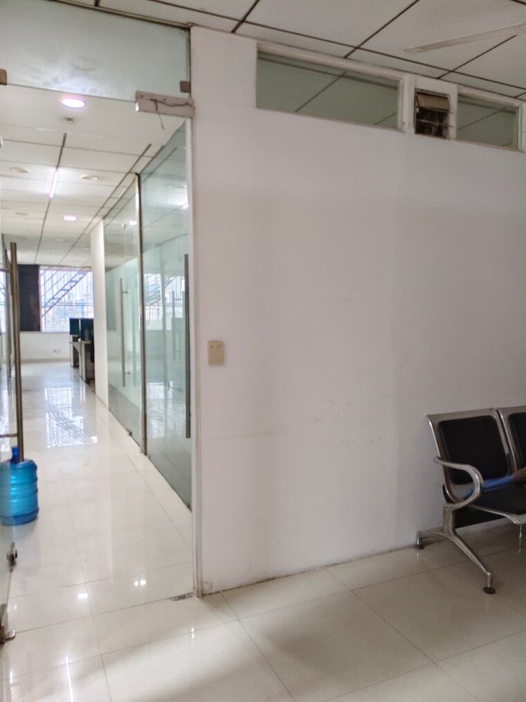 undefined, sector 63 Commercial Office Space 1440 Sq.Ft. In Sector 63 Noida 9462133